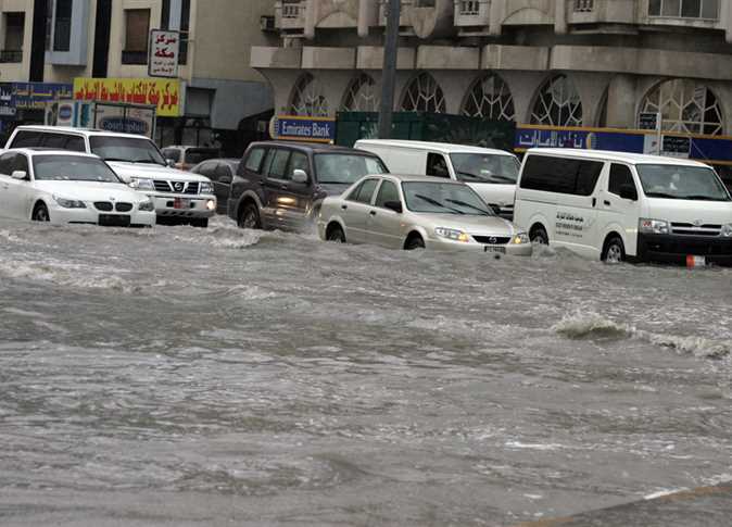 السبب وراء هطول أمطار غزيرة في دبي